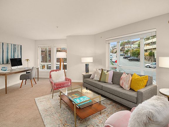 2nd image of 812 5th Ave N #2