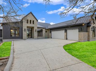23033 Crafty Rdg, San Antonio, TX 78255