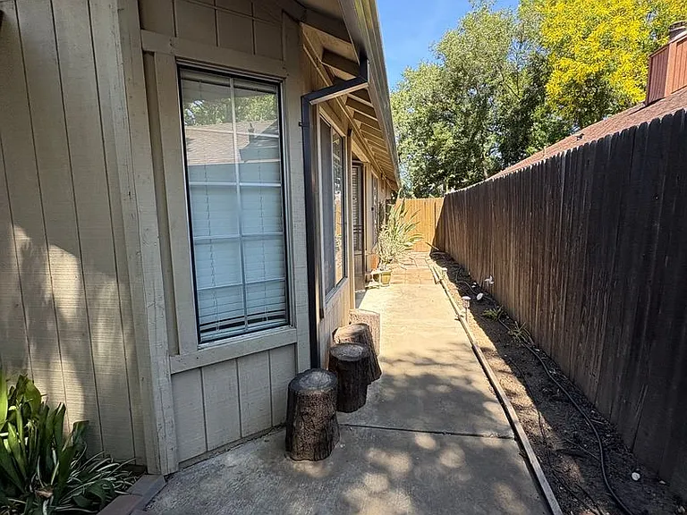 4465 Sunrise Ct — Photo 19