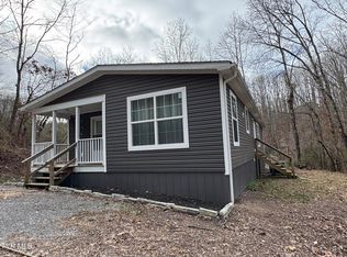 2210 Carter St, Big Stone Gap, VA 24219