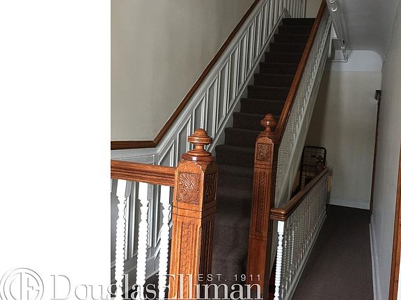 3rd image of 122 Prospect Park W APT 1