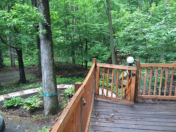 Deck entrance - Summer