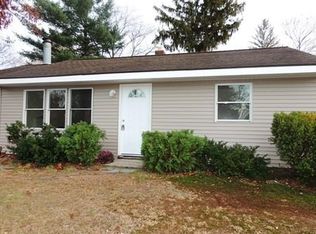 763 Bradley Rd, Springfield, MA 01109