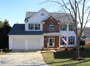 10421 Quiet Bay Ct, Charlotte, NC 28278