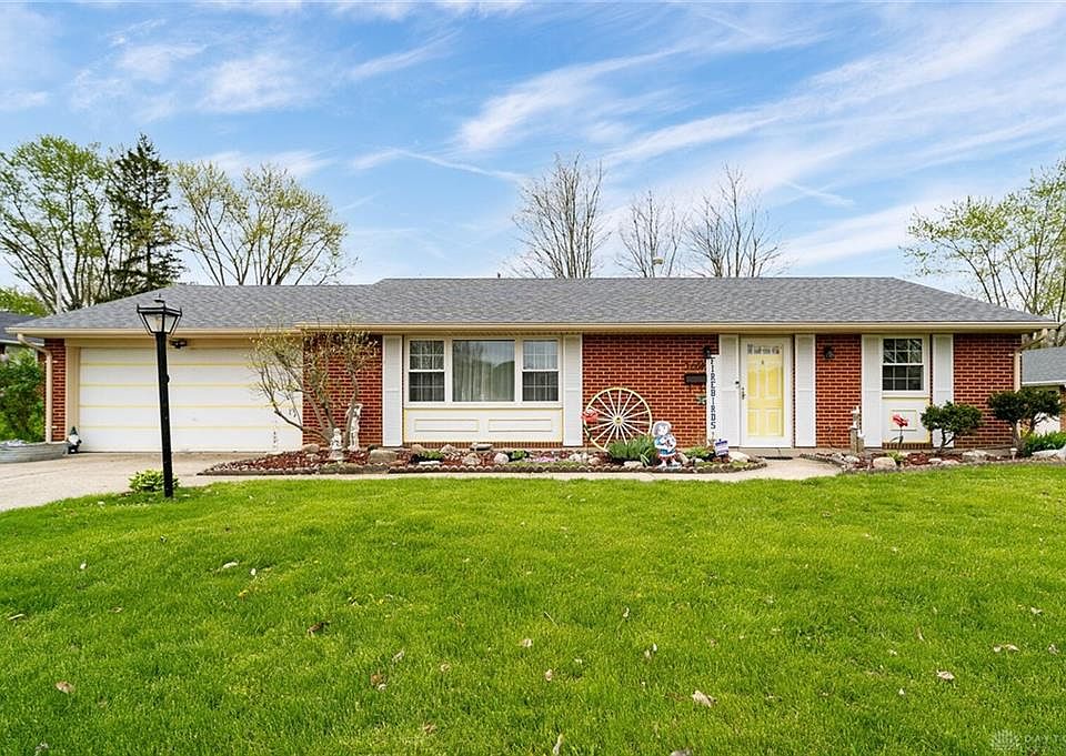 1st image of 3064 Gracemore Ave