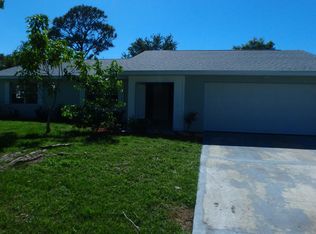 162 Goldcoast Rd NE, Palm Bay, FL 32907