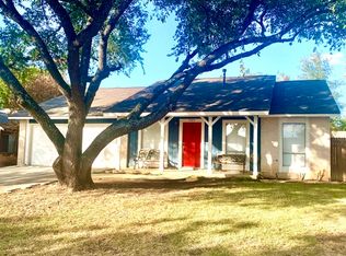 9423 Bowen Dr, San Antonio, TX 78250