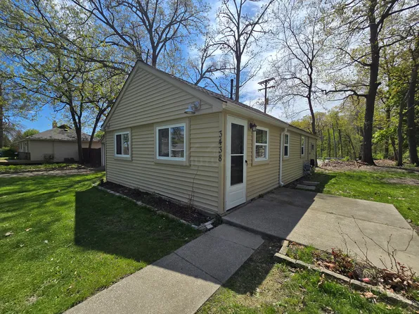 3438 Duffield St, White Lake, MI 48383