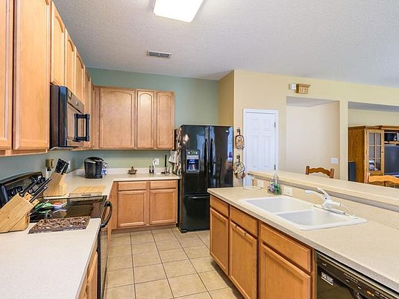 5th image of 14430 Golden Rain Tree Blvd