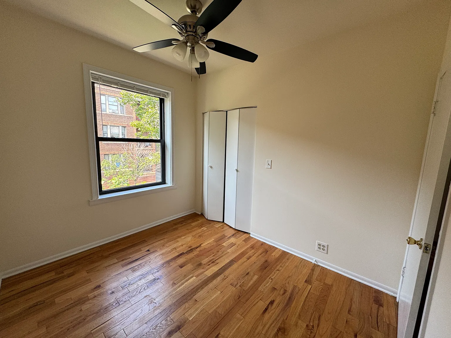 2 bed, $2,400 — Photo 2