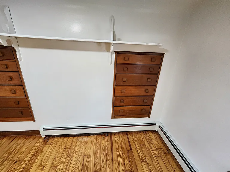 105 N Highland St — Photo 23
