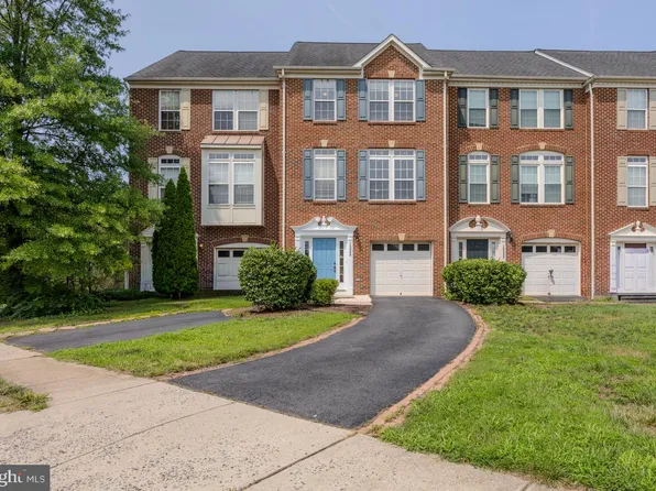 15090 Danehurst Cir, Gainesville, VA 20155