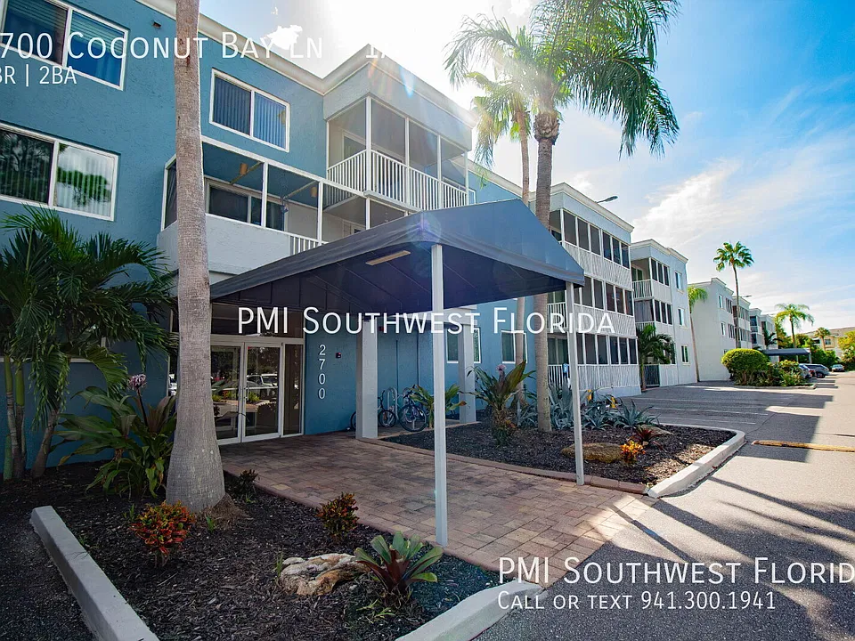 2700 Coconut Bay Ln #1A