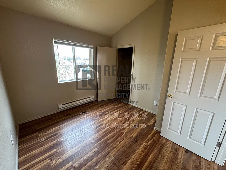 1717 Oakshire Ln #D — Photo 13
