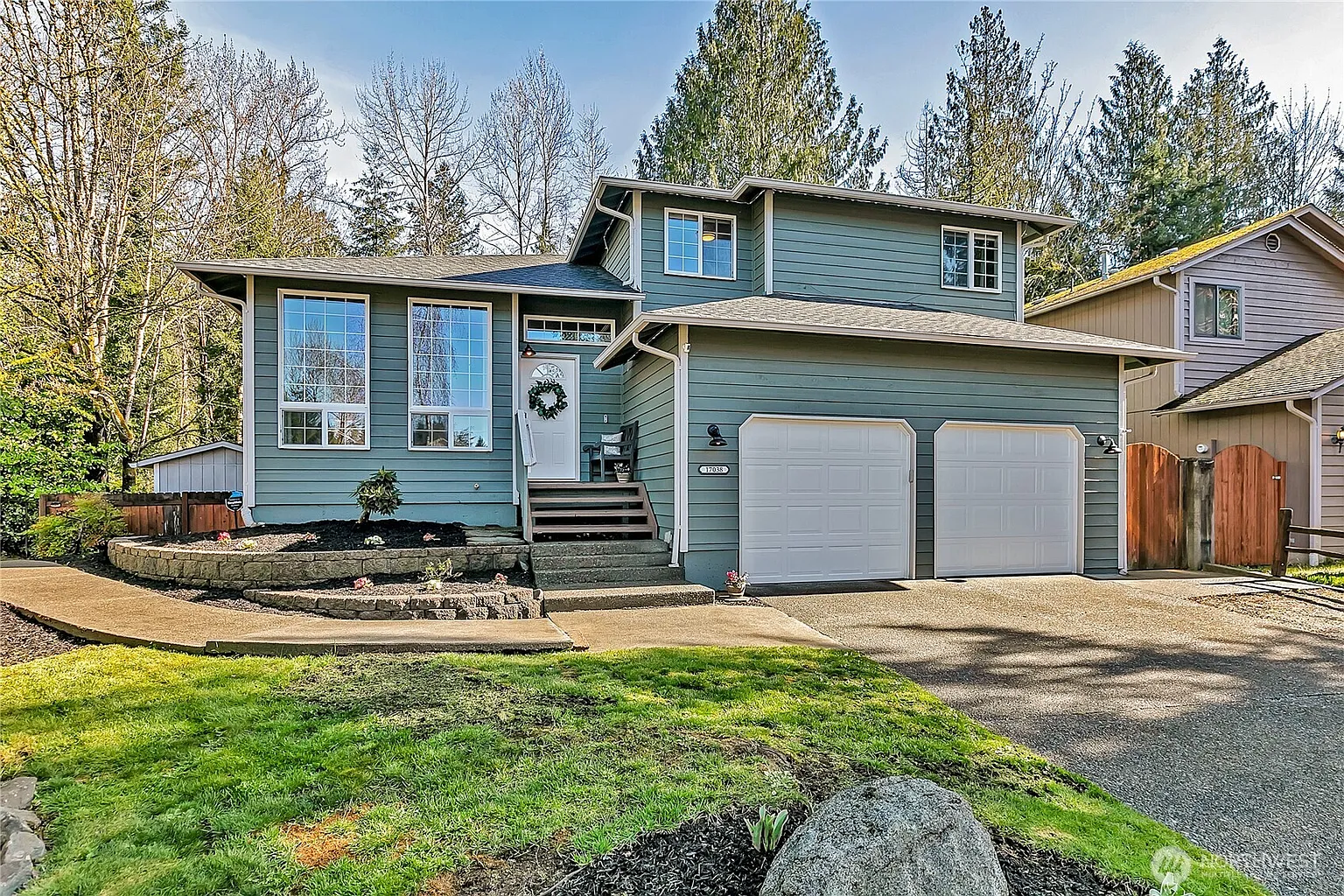 17038 SE 251st Place photo 1