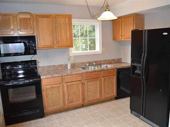 5th image of 3529 Marion Ave