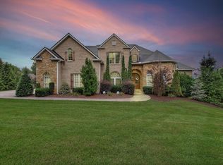 201 Highland Ridge Ter, Johnson City, TN 37615