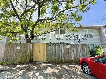835 W Maxwell St — Photo 18