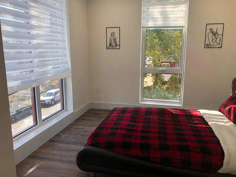 4910 Spruce St #401 — Photo 8