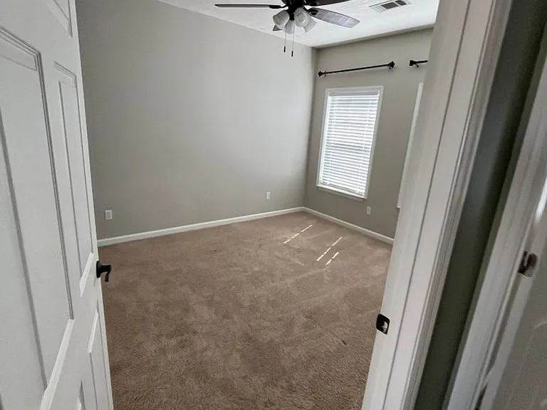 804 Churchill Xing — Photo 12