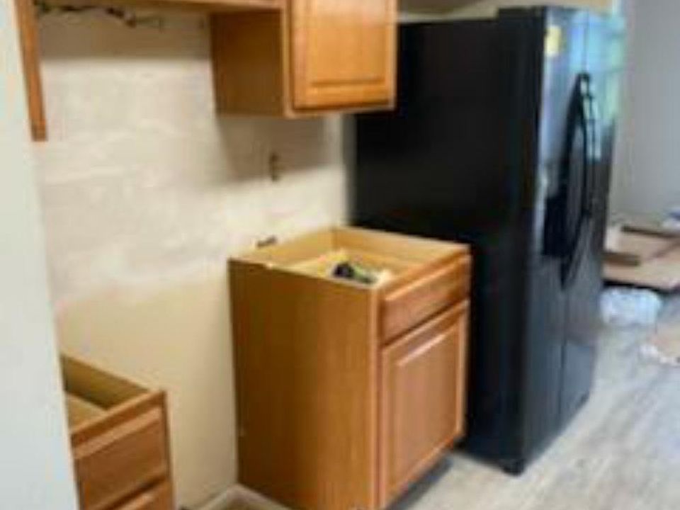 New kitchen - Granite & new stainless steel need to be installed