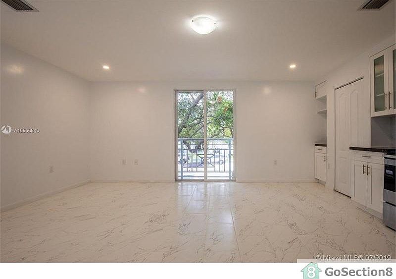 3870 Grand Ave Miami, FL, 33133 Apartments for Rent Zillow