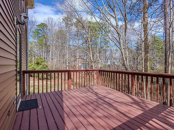 5th image of 4403 Valley Forge Rd