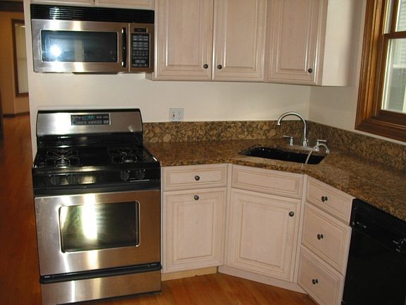 5th image of 4938 N Bell Ave #1