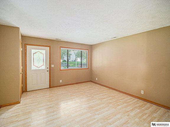 2nd image of 1914 W Mulberry Ct