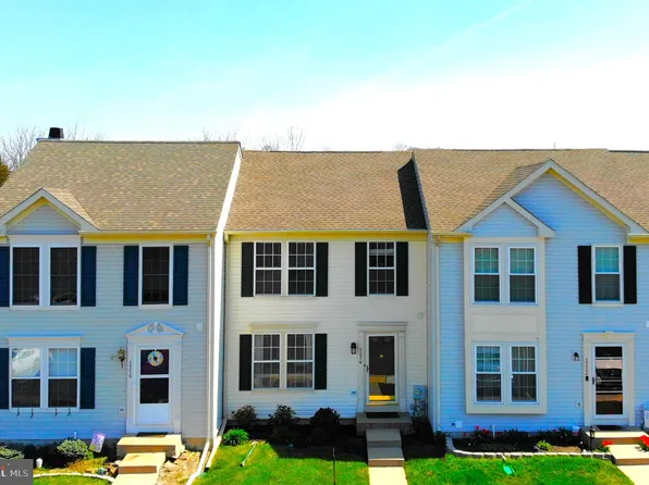 1214 Pin Oak Dr, Perkiomenville, PA 18074