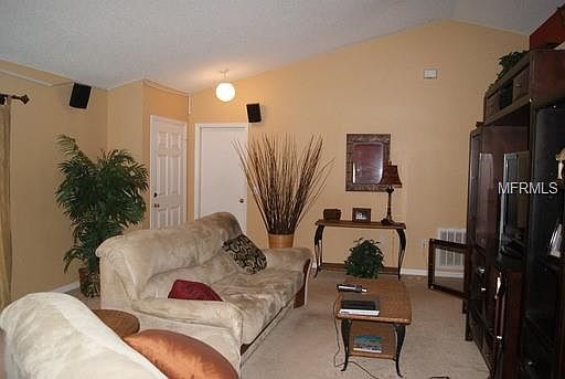 4th image of 1034 Brenton Leaf Dr