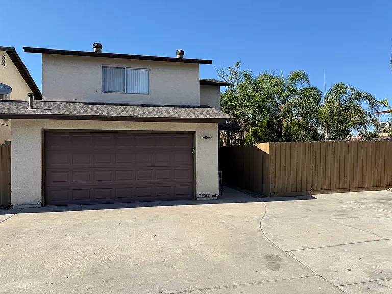 1263-65 Jeannine Ln — Photo 1