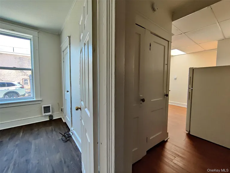98 Montgomery St #1 — Photo 12