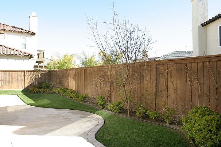 2nd image of 3566 Sand Ct