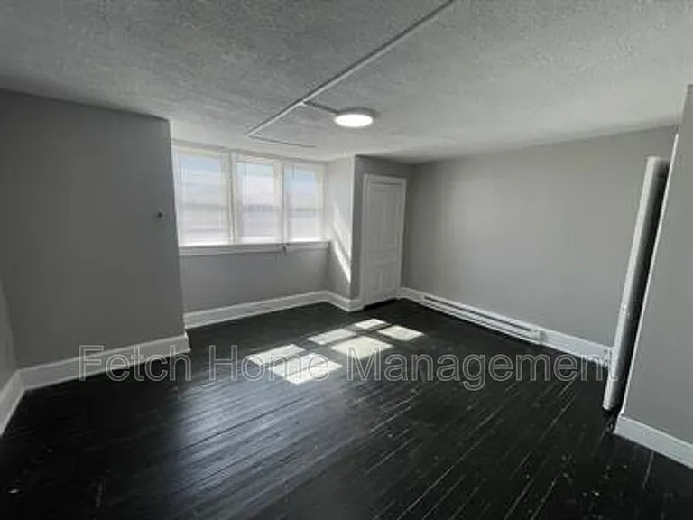 631 Roosevelt Ave #2 — Photo 15