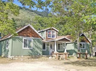 43816 Pippin Rd, Lake Hughes, CA