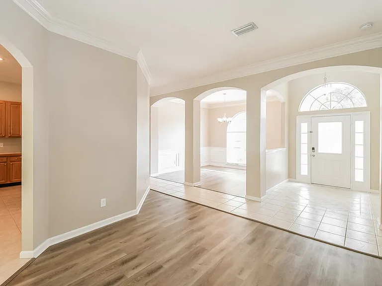 7915 Timberlin Park Blvd — Photo 15