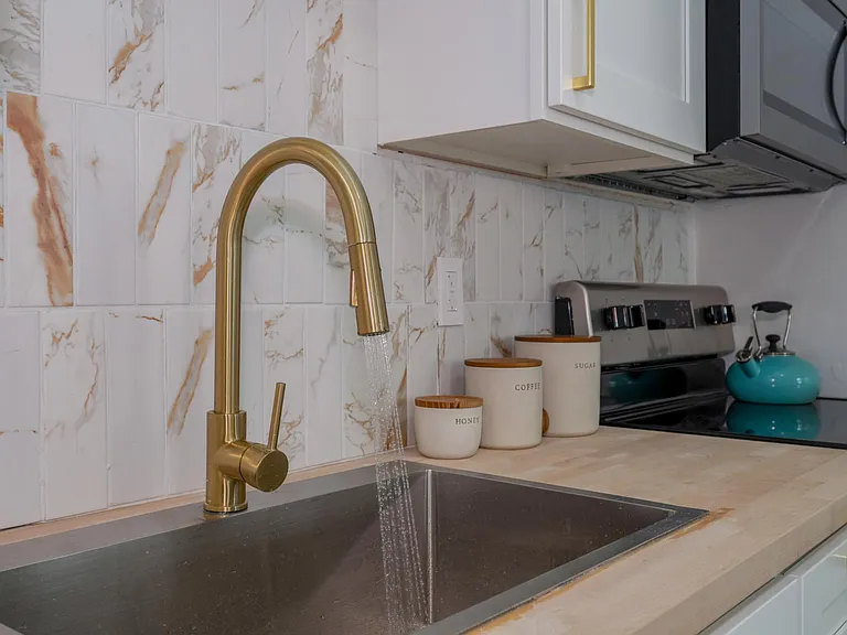 4431 Allison St #6 — Photo 16