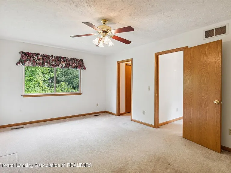 3718 Taos Cir — Photo 20