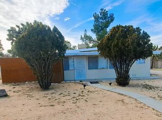 7492 Hopi Trl, Yucca Valley, CA 92284