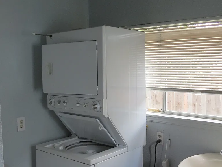 168 Nevada Ave #1 — Photo 12