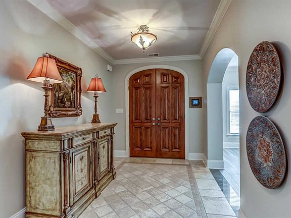 2nd image of 50 Balmoral Ct