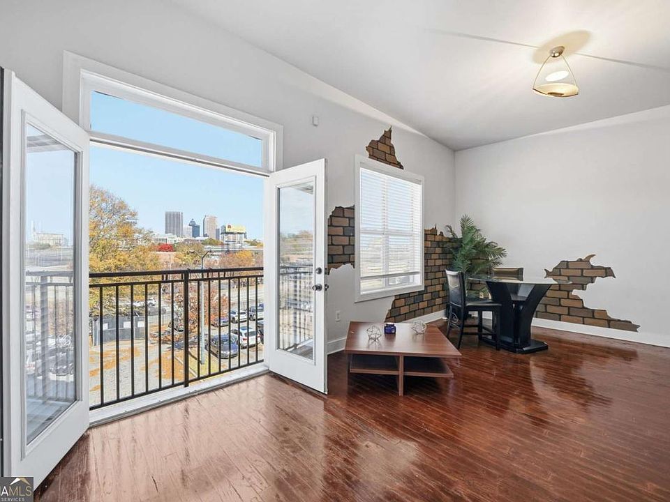 1st image of 502 Pryor St SW Unit 328