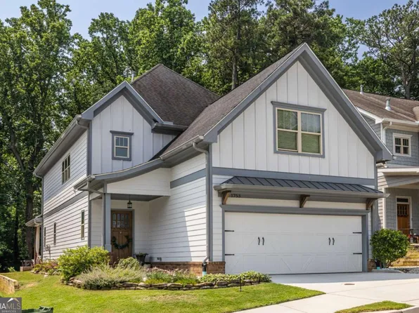 1753 Russell St, Atlanta, GA 30316