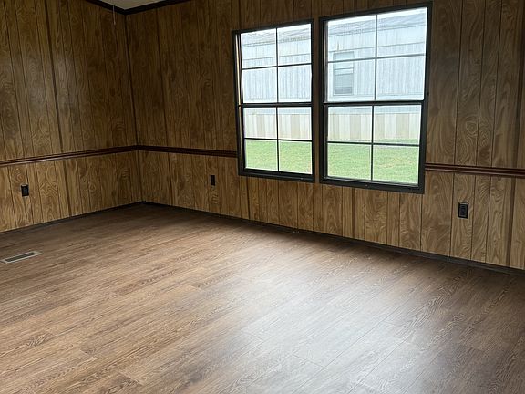 2nd image of 400 Abercrombie Rd Lot 2