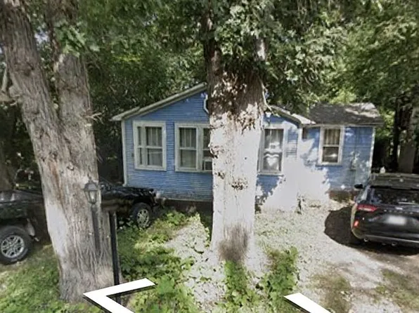 27321 N Bay View St, Island Lake, IL 60042