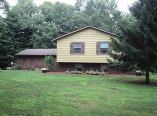 11273 N 580 E, Demotte, IN 46310