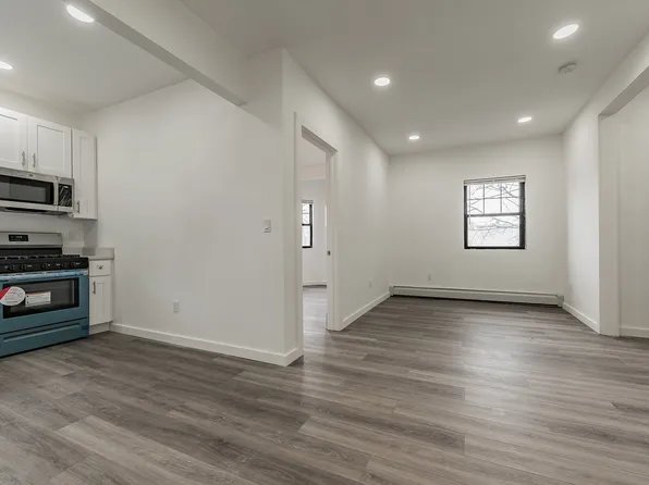 (undisclosed Address), Yonkers, NY 10701