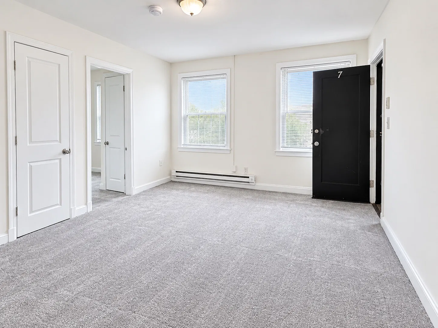 1 bed, $1,095 — Photo 2