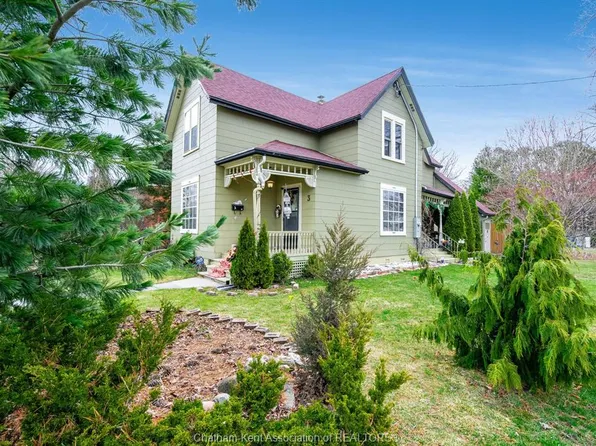 3 Lansdowne Ave, Chatham Kent, ON N7M 4J2